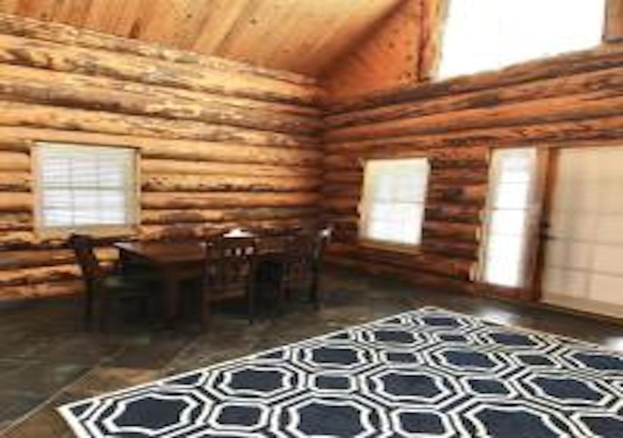 Log Haven In Blanding Exterior foto